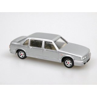 vv model vv1132 Tatra 700, silber (1997) Mastab: 1:87