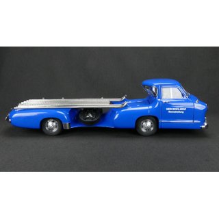 CMC M-143 Mercedes-Benz Renntransporter Das blaue Wunder, 1954/55 BERARBEITETE VERSION Massstab 1:18
