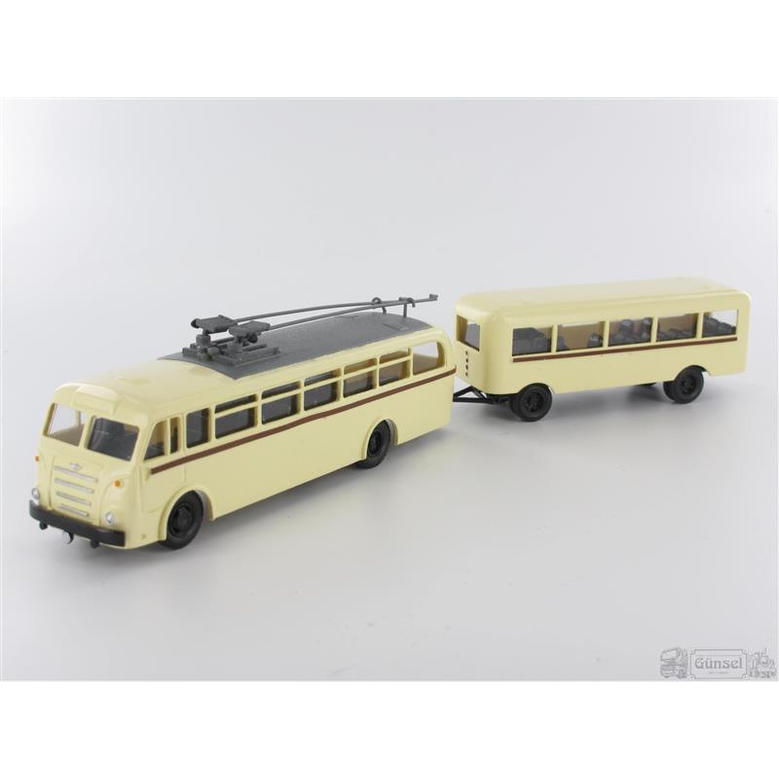 RK-Modelle® 778820 IFA O-Bus Lowa 602a + Anhänger Schumann (eck) Mas