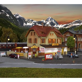 KIBRI 37114 N Gasthaus Zur Eisenbahn m. Massstab: N