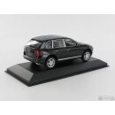 Minichamps 400061001 Porsche Cayenne S - 2002, schwarz metallic Massstab: 1:43