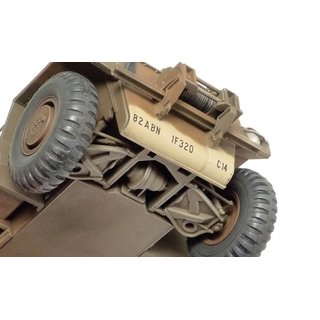 Tamiya 300035330 1:35 M561 Transport-Fahrzeug