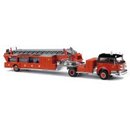 Busch 46019 LaFrance Leitertrailer, Fire Department...