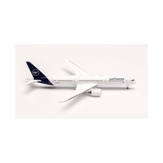 Herpa 535946 Boeing 787-9 Lufthansa, D-ABPA Berlin  Mastab 1:500