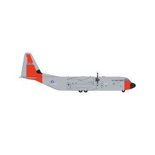 Herpa 572200 Lockheed C-130J-30 USAF Four Horsemen  Mastab 1:200