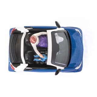 Busch 50779 Smart Fortwo Cabrio mit Fahrer und Kindersitz, 2015  Mastab 1:87