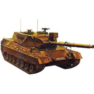 Tamiya 300035112 1:35 Bundeswehr Leopard 1A4 (