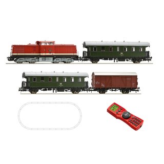 ROCO 41364 - Digital Starter Set: Diesellokomotive BR 110 der DR mit einem Personenzug Spur: H0