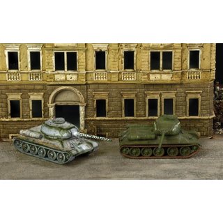 ITALERI 510007515 1:72 Rus. Panzer T-34/85 Fast Assm. Kit